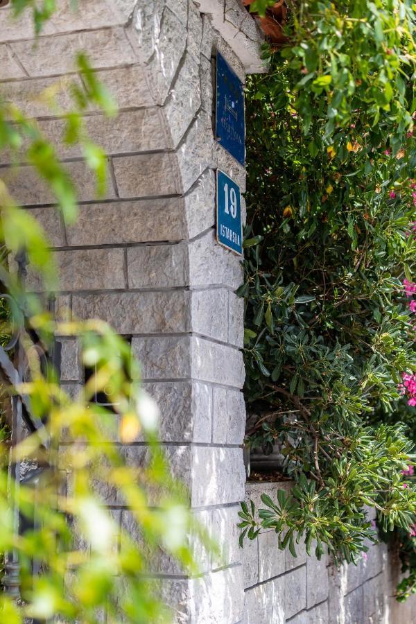 Apartments With Wifi Rijeka - 7825 Luaran gambar